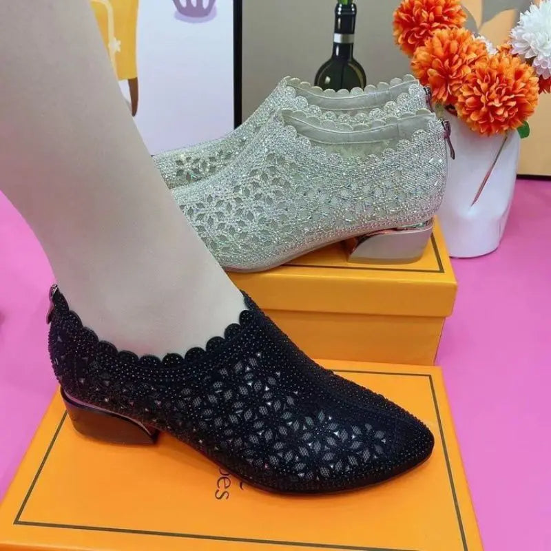 ROWENA | SCARPE CON TACCO A BLOCCO E BORDI IN PIZZO CRYSTAL SCALLOP