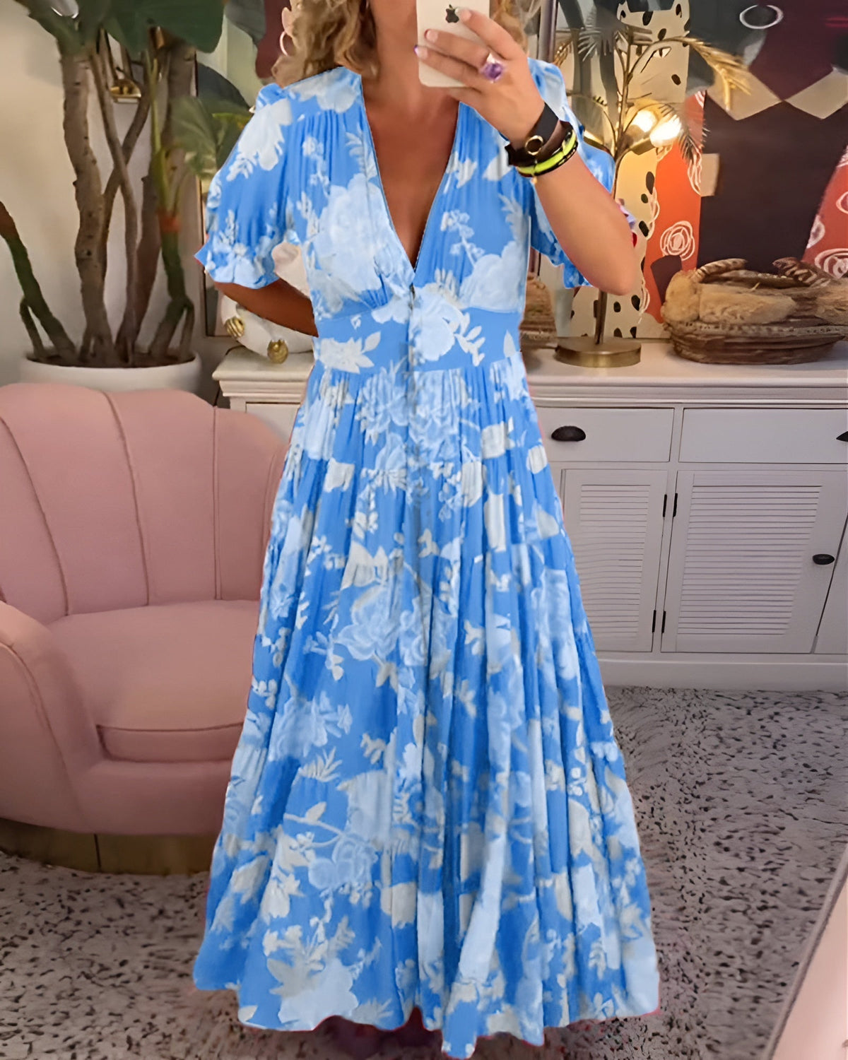 CARINE | ABITO CON TASCHE E SCOLLO A V CON STAMPA FLOREALE