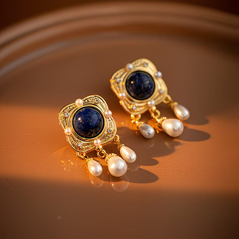SAPPHIRA | ORECCHINI A CANDELABRO CON PERLA BLU REALE
