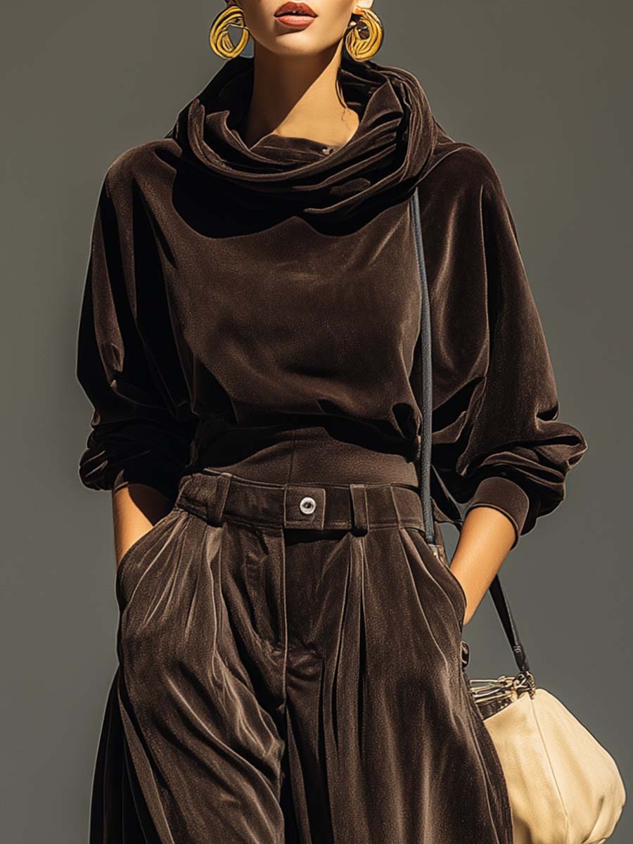 FREYA | COMPLETO FELPA CON CAPPUCCIO IN VELLUTO MARRONE VINTAGE E PANTALONI AMPI