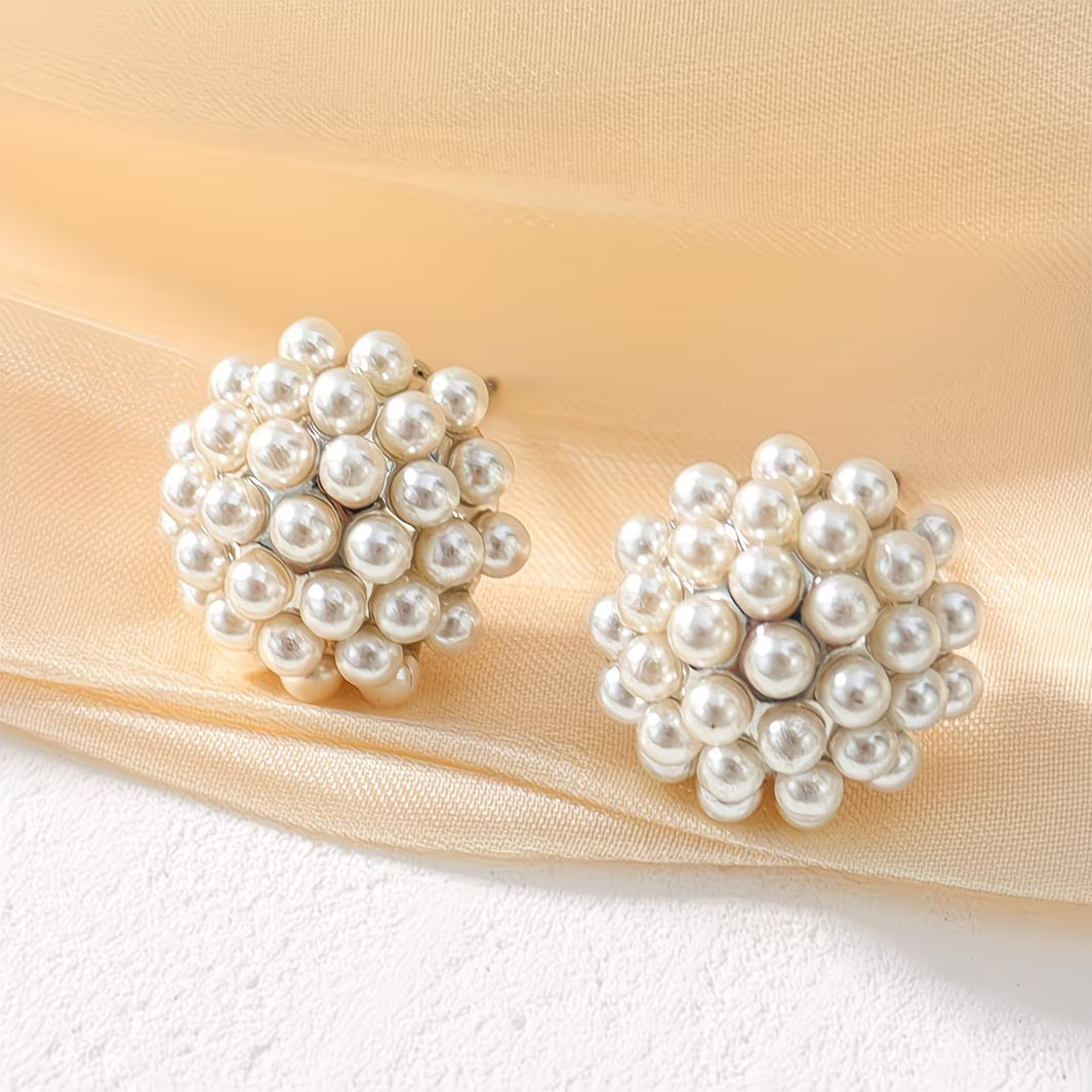 SERENA | ORECCHINI A LOBO CON PERLA DOME