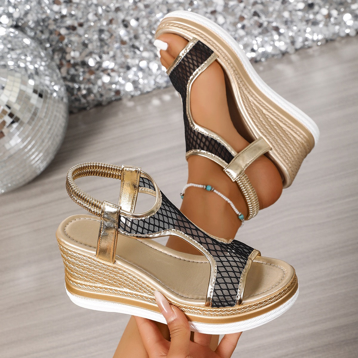 YVONNE | ELEGANTI SANDALI ORTOPEDICI CON ZEPPA SLIP-ON
