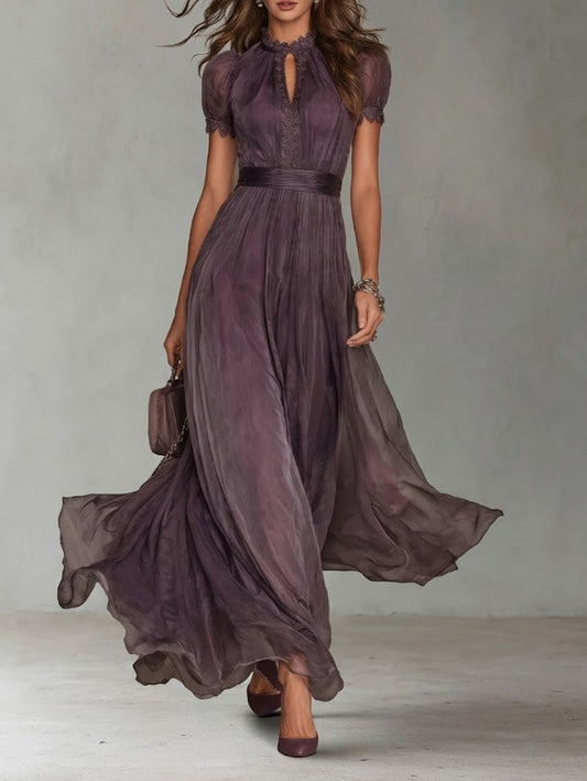 SOPHIE | ABITO LUNGO VIOLA CON SCOLLO A GIRO E RIFINITURE IN PIZZO CHIFFON