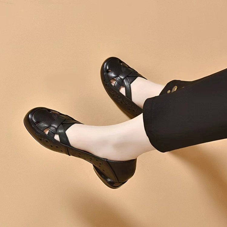 SYLVIE | SCARPE ORTOPEDICHE CHIUSE A SLIP-ON TRAFORATE