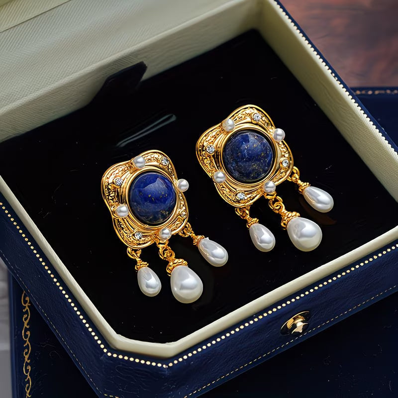 SAPPHIRA | ORECCHINI A CANDELABRO CON PERLA BLU REALE