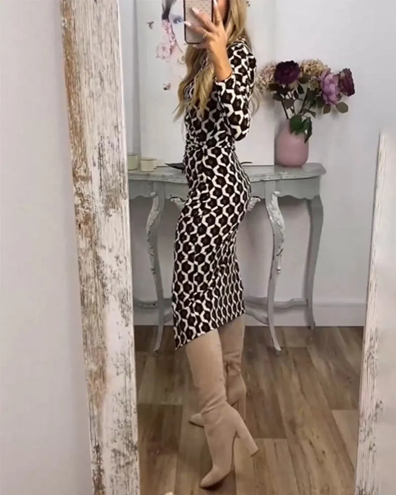 ROXANNE | ABITO MIDI ARRICCIATO CON STAMPA GEOMETRICA E SPACCO