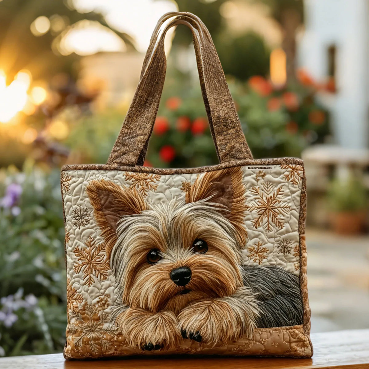 LILY | BORSA YORKIE LUMINOSA FATTA A MANO