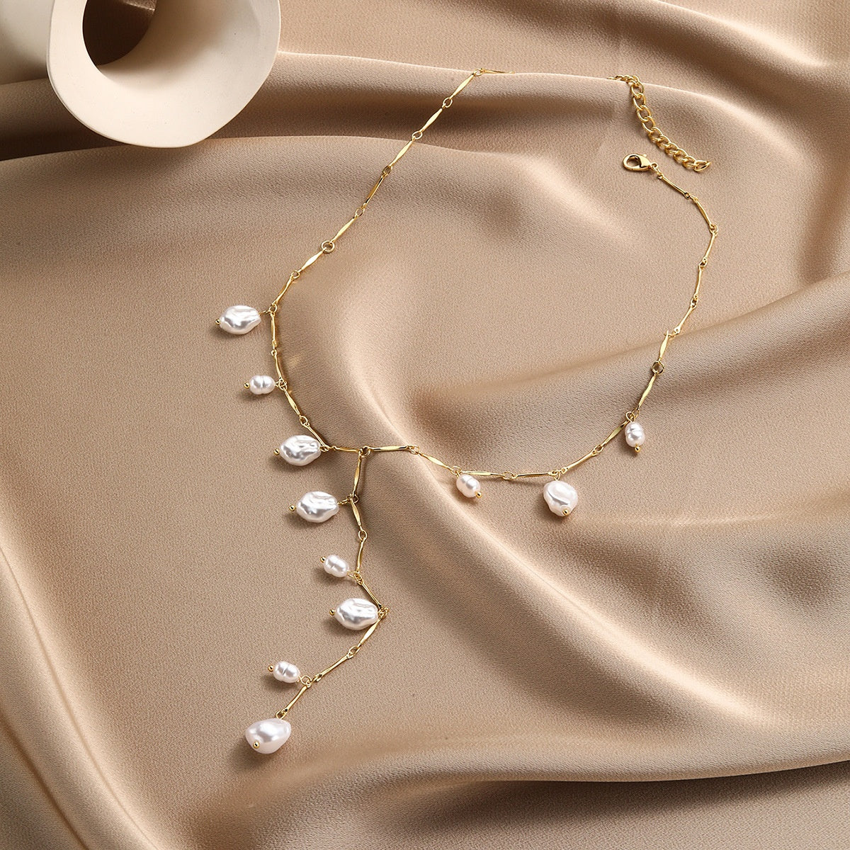 LUNA | COLLANA CASCATA MAGICA DI PERLE