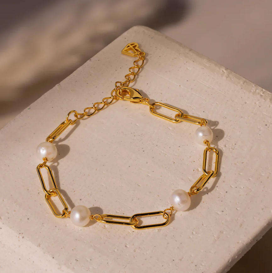 VIVIENNE | BRACIALE A CATENA CON PERLE SENZA TEMPO