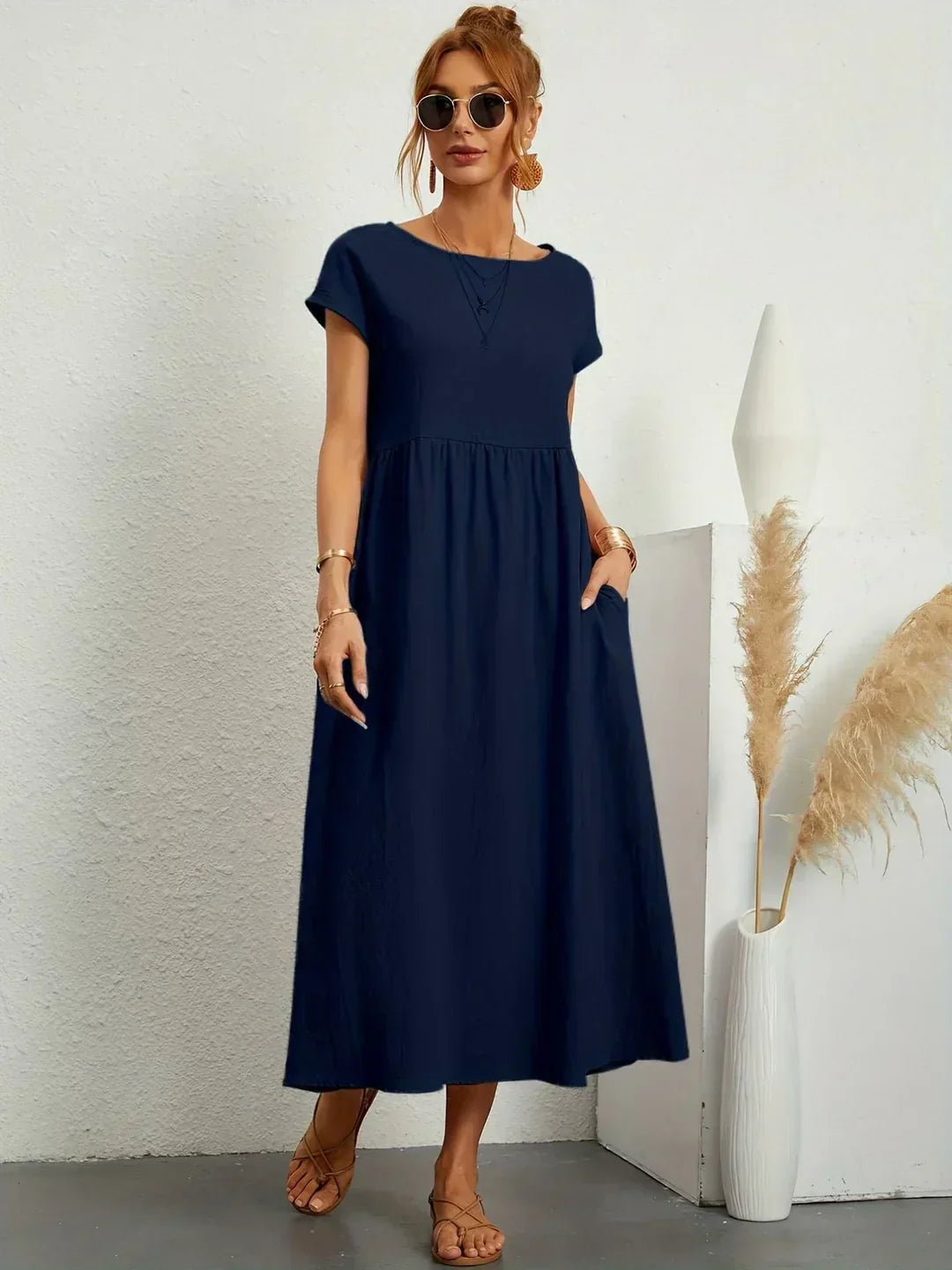 MAXINE | ABITO MIDI FLUIDO ELEGANTE E SENZA TEMPO