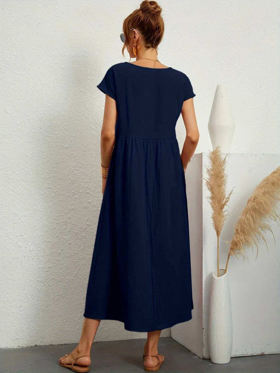 MAXINE | ABITO MIDI FLUIDO ELEGANTE E SENZA TEMPO