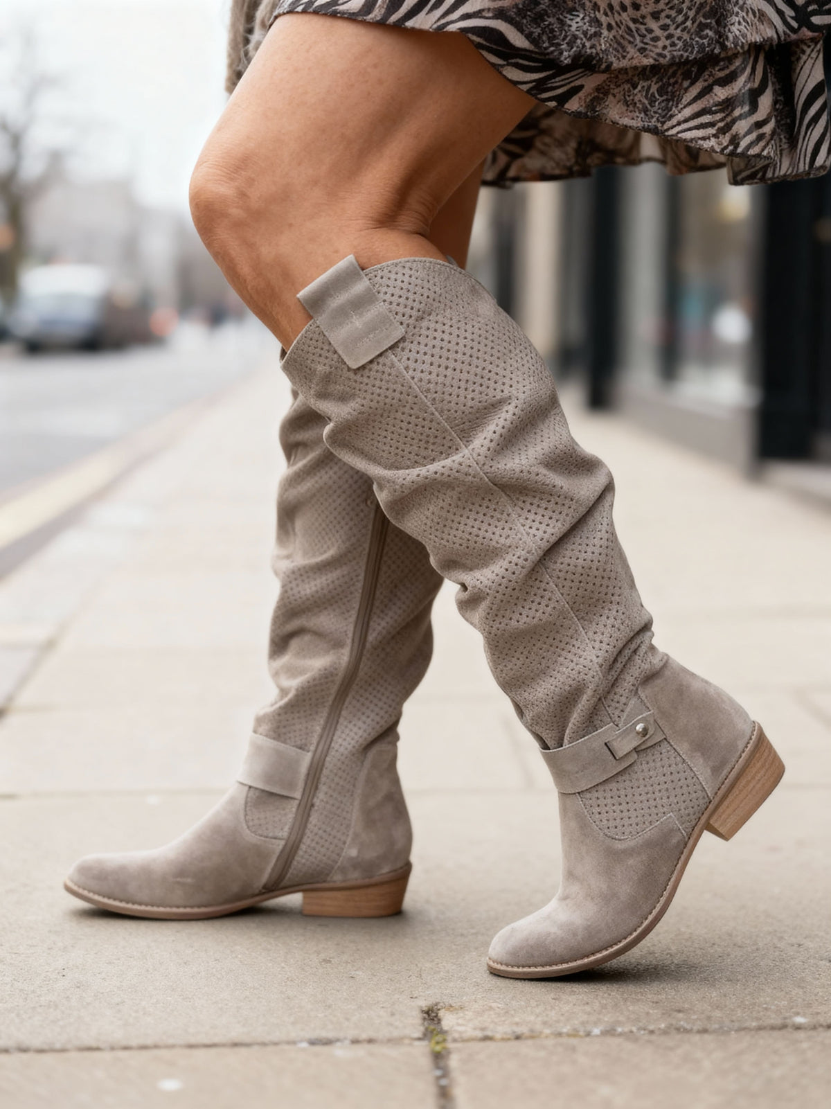 BELLA | STIVALE SLOUCH ELEGANTE IN CAMOSCIO