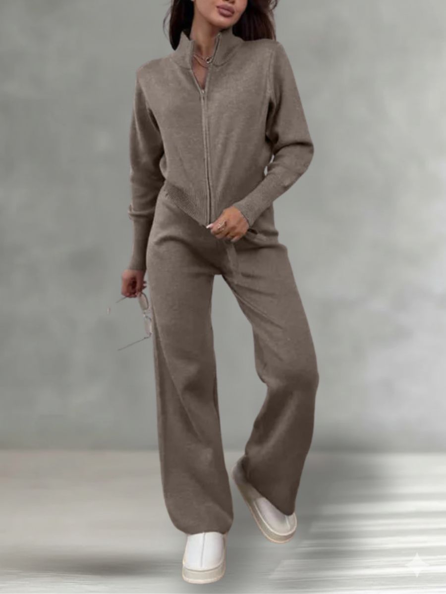 ISLA | COMPLETO IN MAGLIA 2 PEZZI – PANTALONI GAMBA AMPIA CON COULISSE E GIACCA CON ZIP