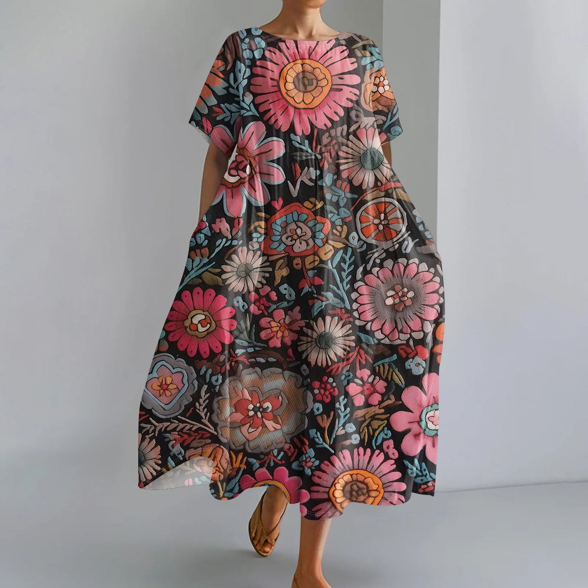 JUTTA | ABITO LUNGO LEGGERO CON UNA BELLISSIMA STAMPA FLOREALE