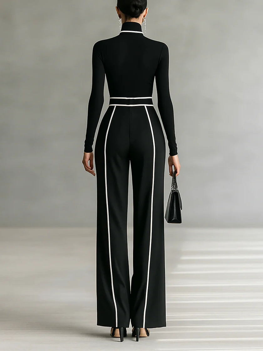 SOPHIE | COMPLETO TOP A COLLO ALTO CON BORDI BIANCHI E PANTALONI A GAMBA LARGA