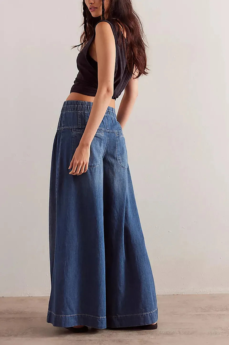 GRETA | JEANS A GAMBA LARGA E VESTIBILITÀ MORBIDA