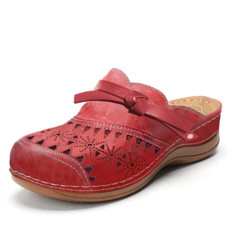 KATHLEEN | ZOCCOLI MULE CON CINTURINO FORATO ORTOPEDICO