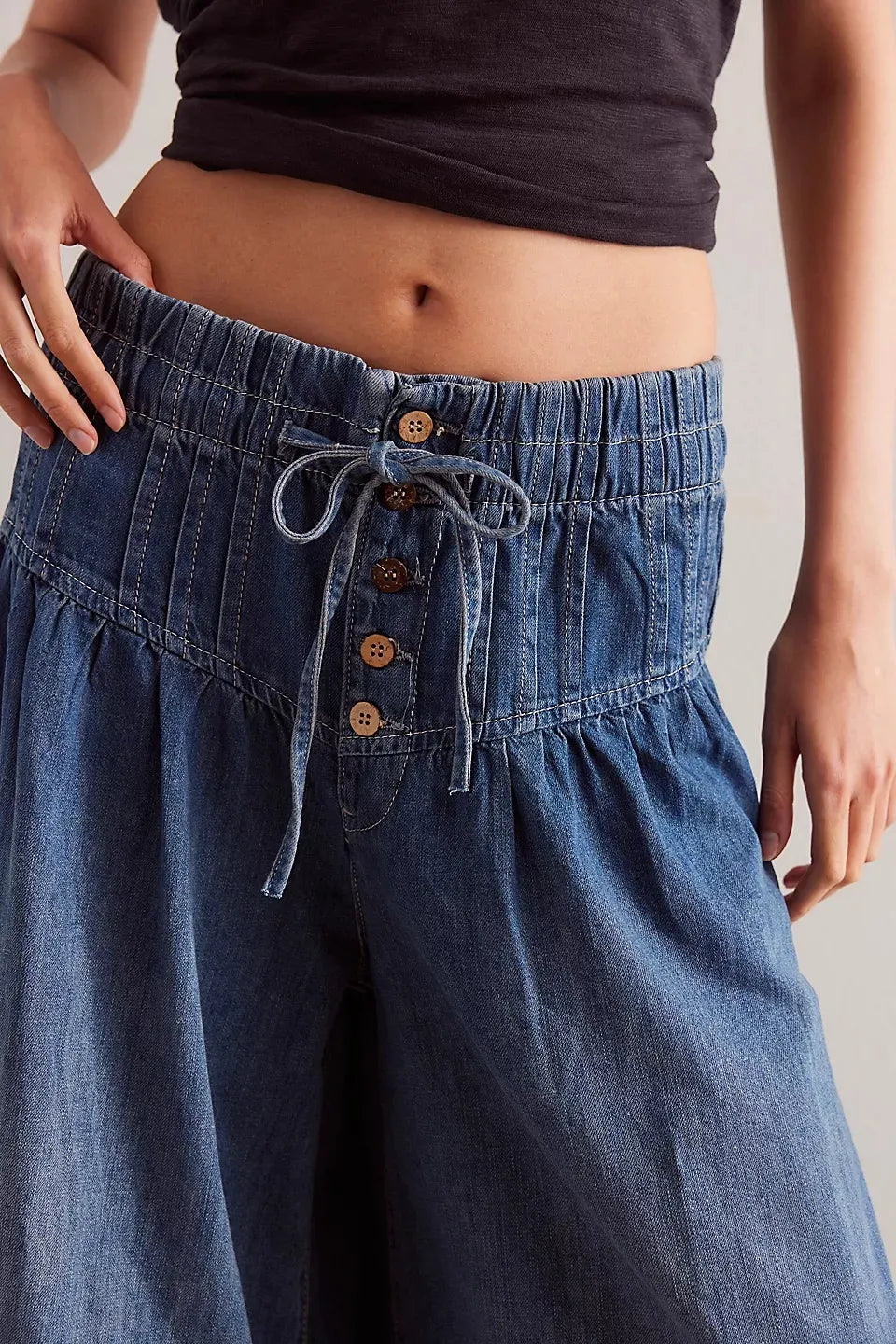 GRETA | JEANS A GAMBA LARGA E VESTIBILITÀ MORBIDA