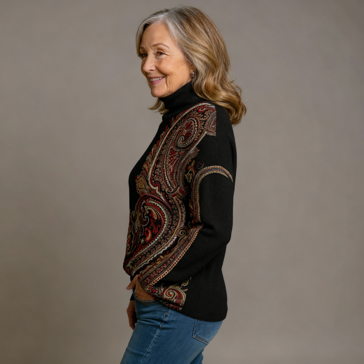 NORA | MAGLIONE A COSTE CLASSICO