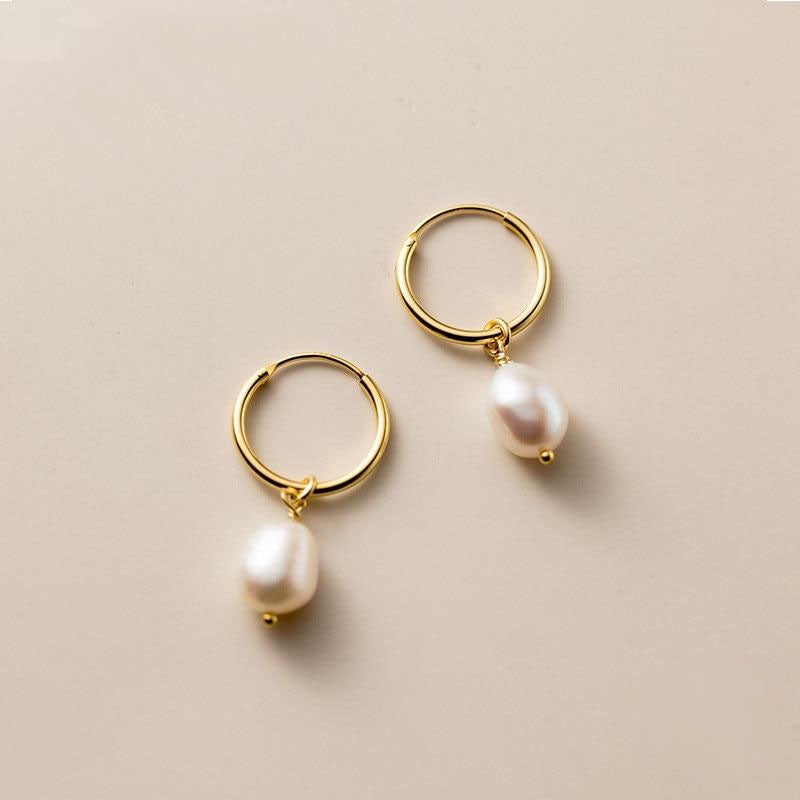 MILA | ORECCHINI A CERCHIO ESSENTIAL CON PERLA