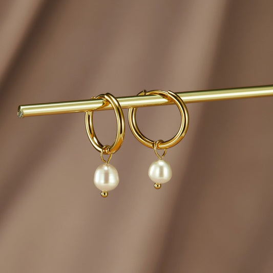 MILA | ORECCHINI A CERCHIO ESSENTIAL CON PERLA