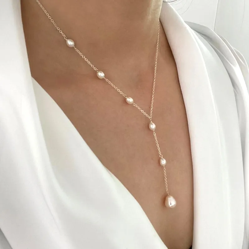 CALISTA | COLLANA LARIAT A CASCATA DI PERLE