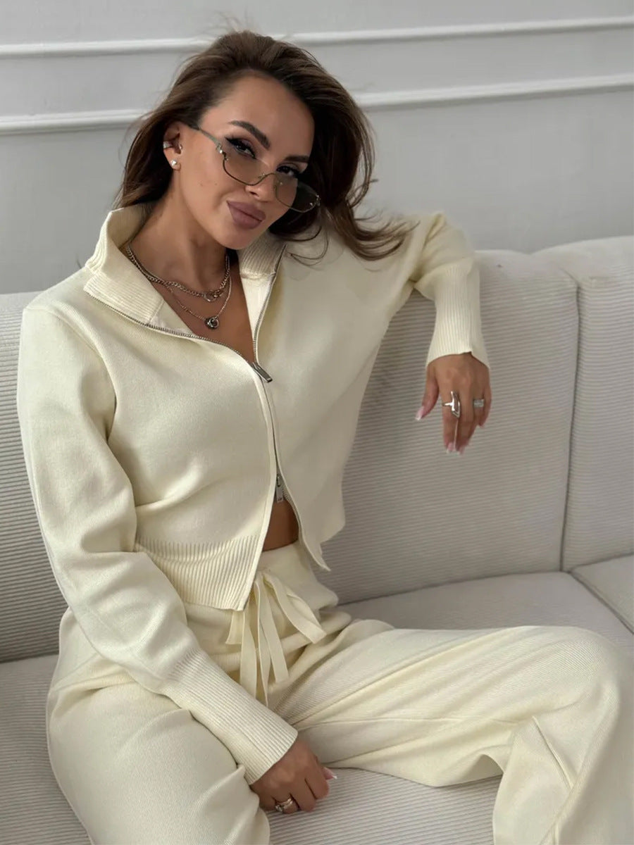 ISLA | COMPLETO IN MAGLIA 2 PEZZI – PANTALONI GAMBA AMPIA CON COULISSE E GIACCA CON ZIP