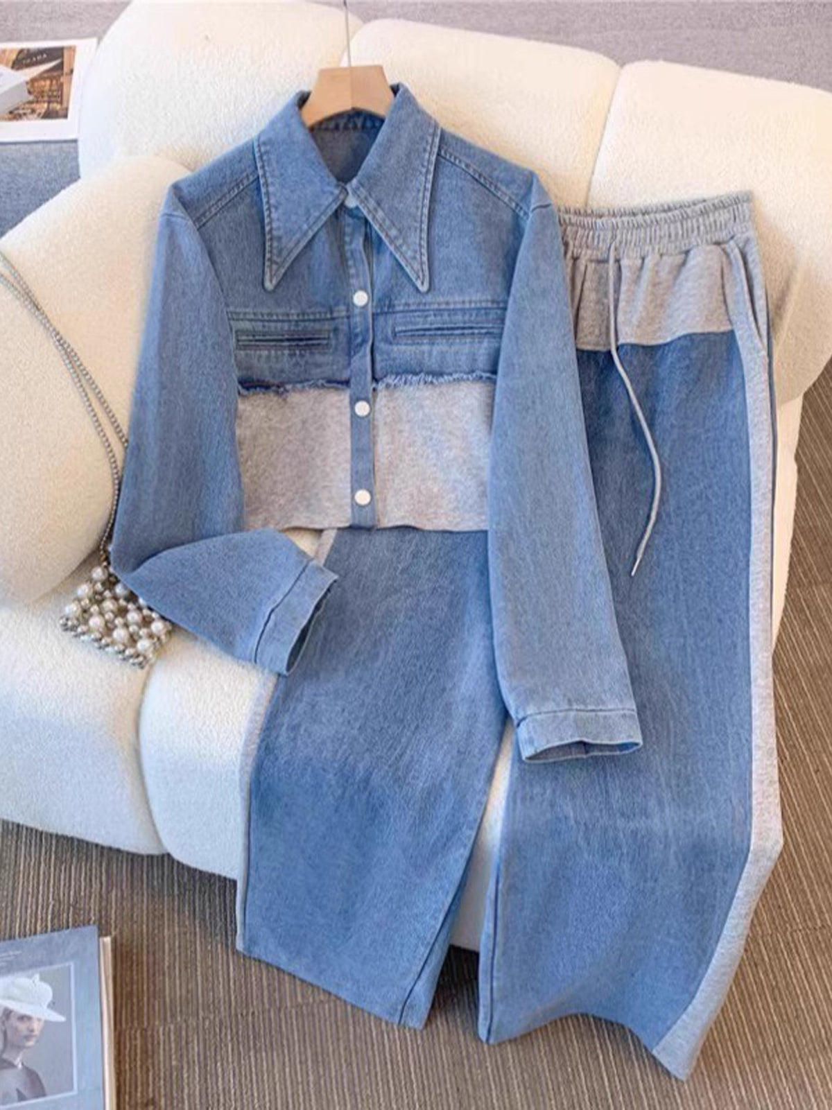 HOLBROOK | COMPLETO GIACCA CROPPED COLOR-BLOCK E PANTALONI A GAMBA LARGA