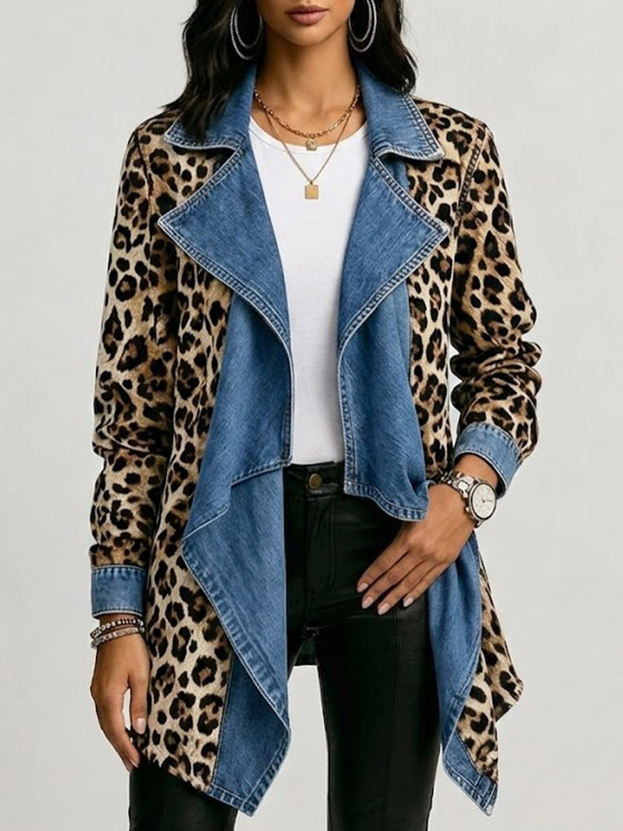 SHERILYN | GIACCA A MEDIA LUNGHEZZA A PANNELLI IN STAMPA LEOPARDATA E DENIM LAVATO
